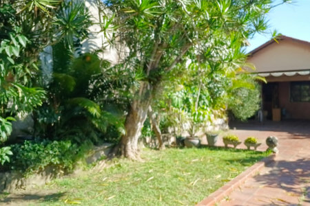 Casa Térrea à venda com 3 quartos em Interlagos, São Paulo, SP