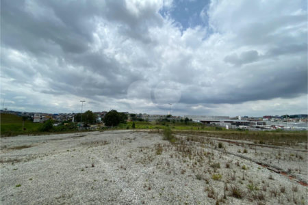 Terreno à venda ou para alugar em Jardim Presidente Dutra, Guarulhos, SP
