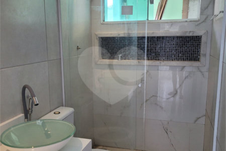Terreno em condomínio à venda com 3 quartos, sendo 2 suítes, em Caravelas, Armação dos Búzios, RJ