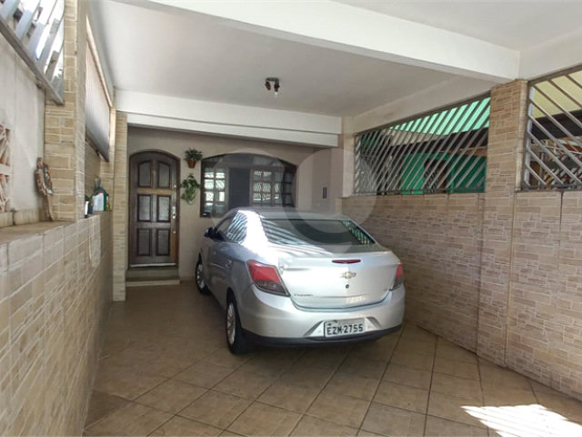 Sobrado à venda com 4 quartos, sendo 1 suíte,  em Vila Dom Pedro Ii, São Paulo, SP
