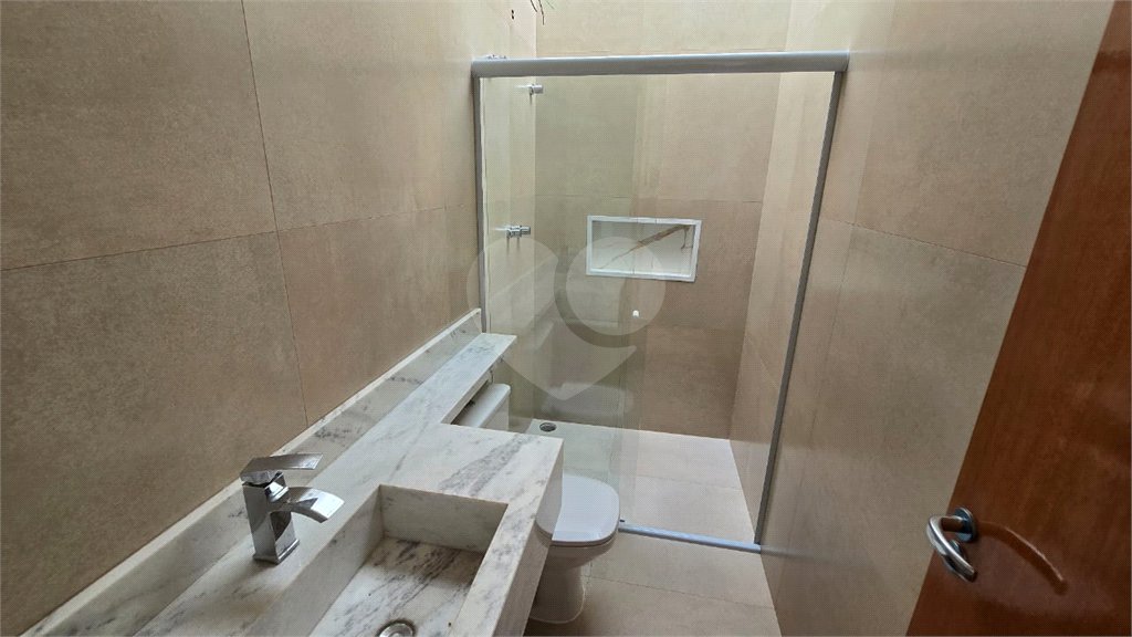 Sobrado à venda com 3 quartos, sendo 1 suíte, em Jardim Maristela, São Paulo, SP
