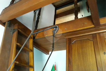 Sobrado à venda com 3 quartos, sendo 1 suíte,  em Jardim Oriental, São Paulo, SP