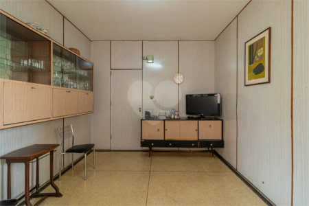 Apartamento à venda com 3 quartos, sendo 1 suíte, em Jardim Paulista, São Paulo, SP