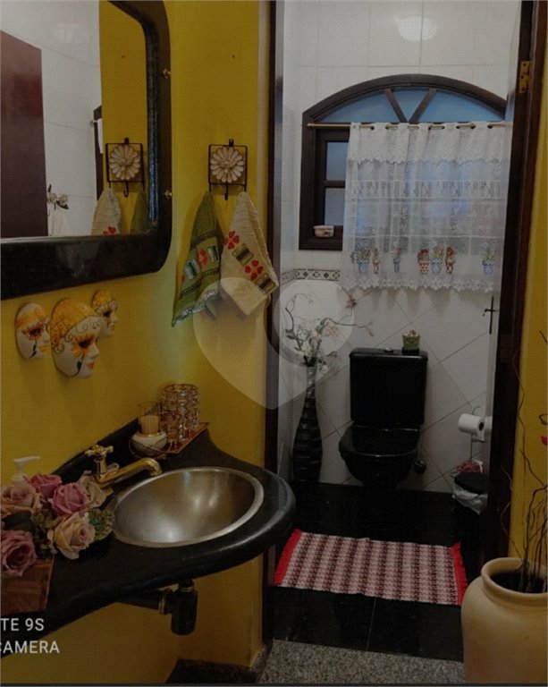 Sobrado à venda com 3 quartos, sendo 1 suíte, em Esplanada do Carmo, Jarinu, SP
