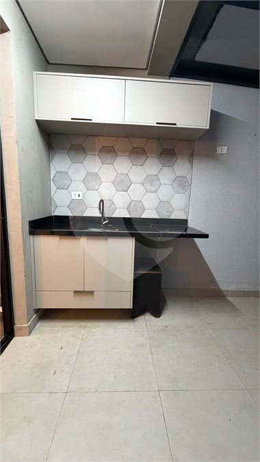 Casa à venda com 2 suítes no condomínio Gran Loft, Cotia - SP