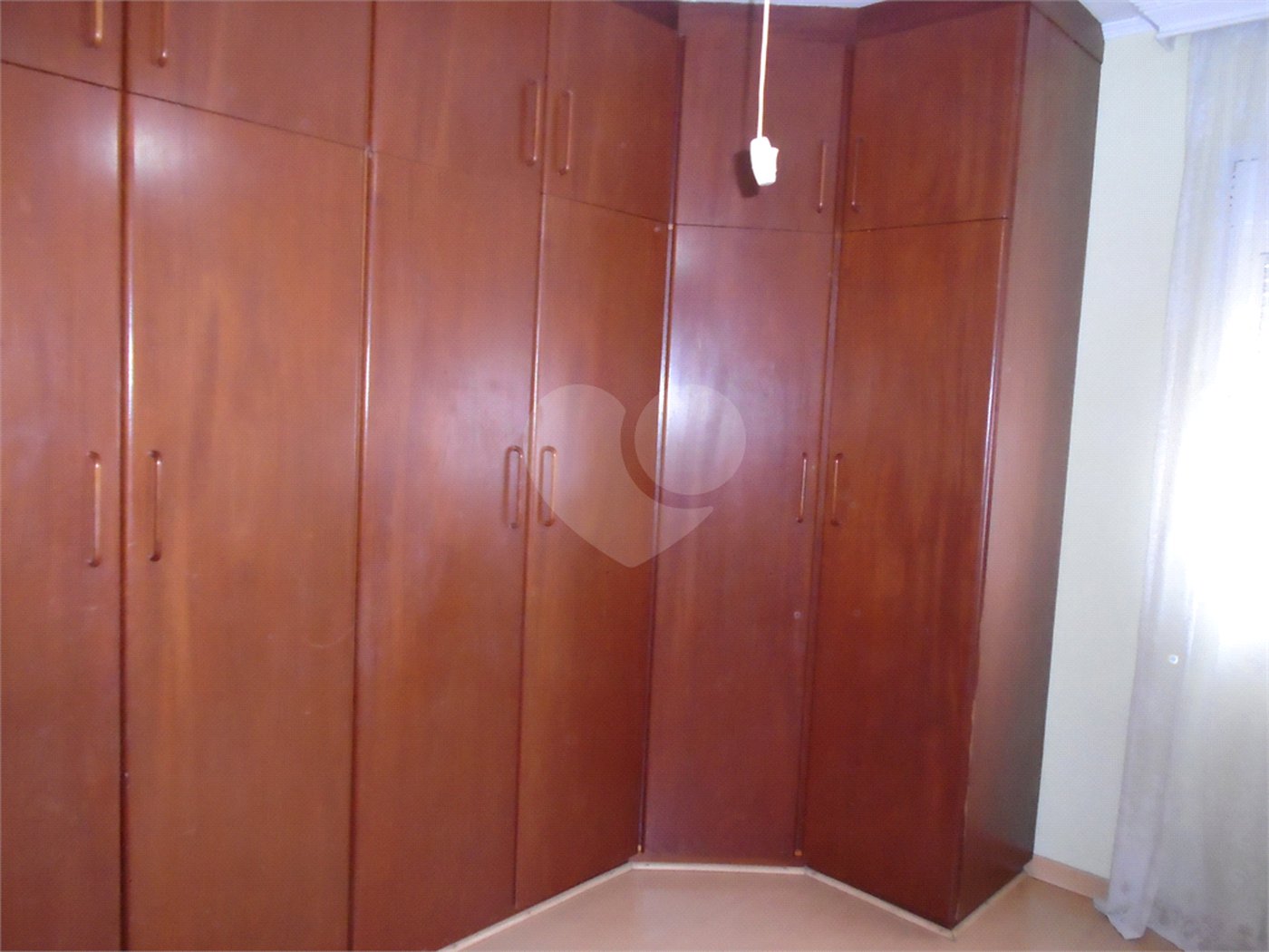 Sobrado à venda com 3 quartos, sendo 1 suíte,  em Santo Amaro, São Paulo, SP