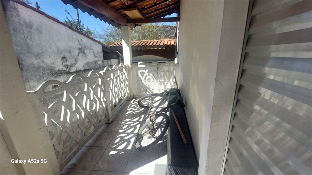 Casa à venda com 3 quartos, sendo 2 suítes, em Moinho, Mairiporã, SP