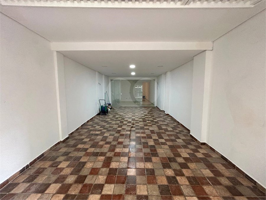 Casa de Vila para alugar com 4 suítes em Vila Romana, São Paulo, SP