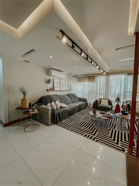 Apartamento à venda com 3 quartos, sendo 1 suíte, em Campo Grande, Rio de Janeiro, RJ