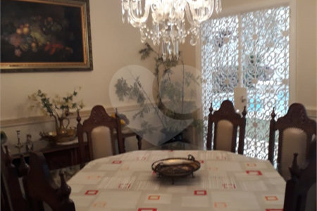 Casa à venda ou para alugar com 5 suítes em Jardim Leonor, São Paulo, SP
