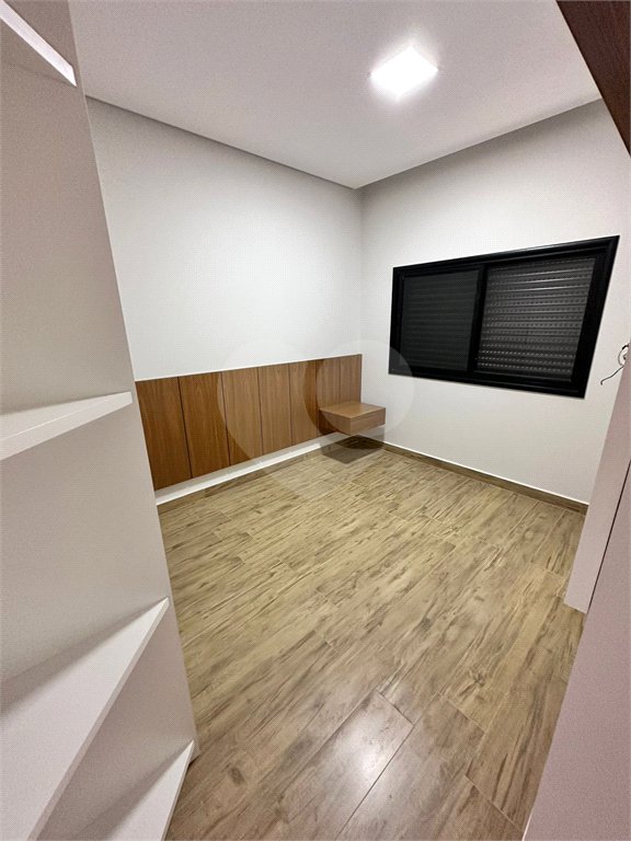 Casa à venda com 3 suítes no condomínio Residencial Central Parque, Salto - SP