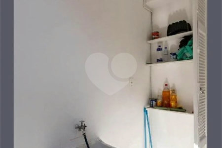 Apartamento à venda com 2 quartos em República, São Paulo, SP