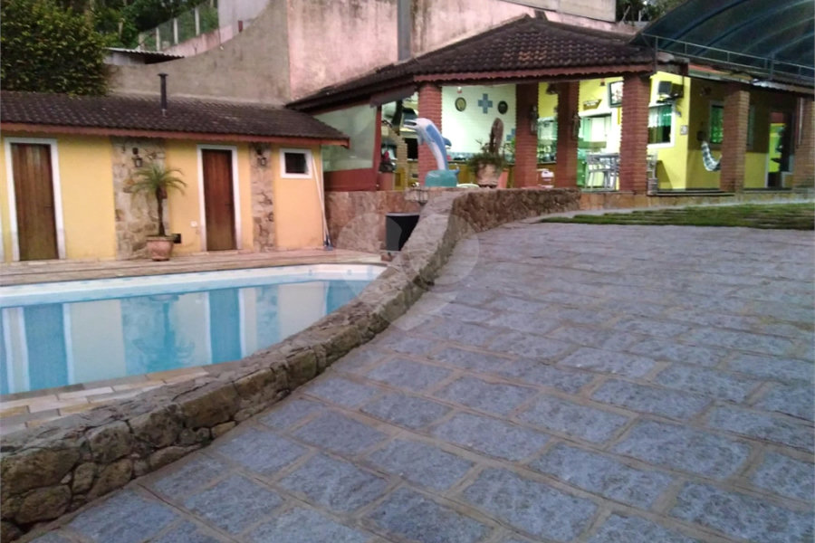 Chácara à venda com 4 suítes em Jundiaizinho (terra Preta), Mairiporã, SP