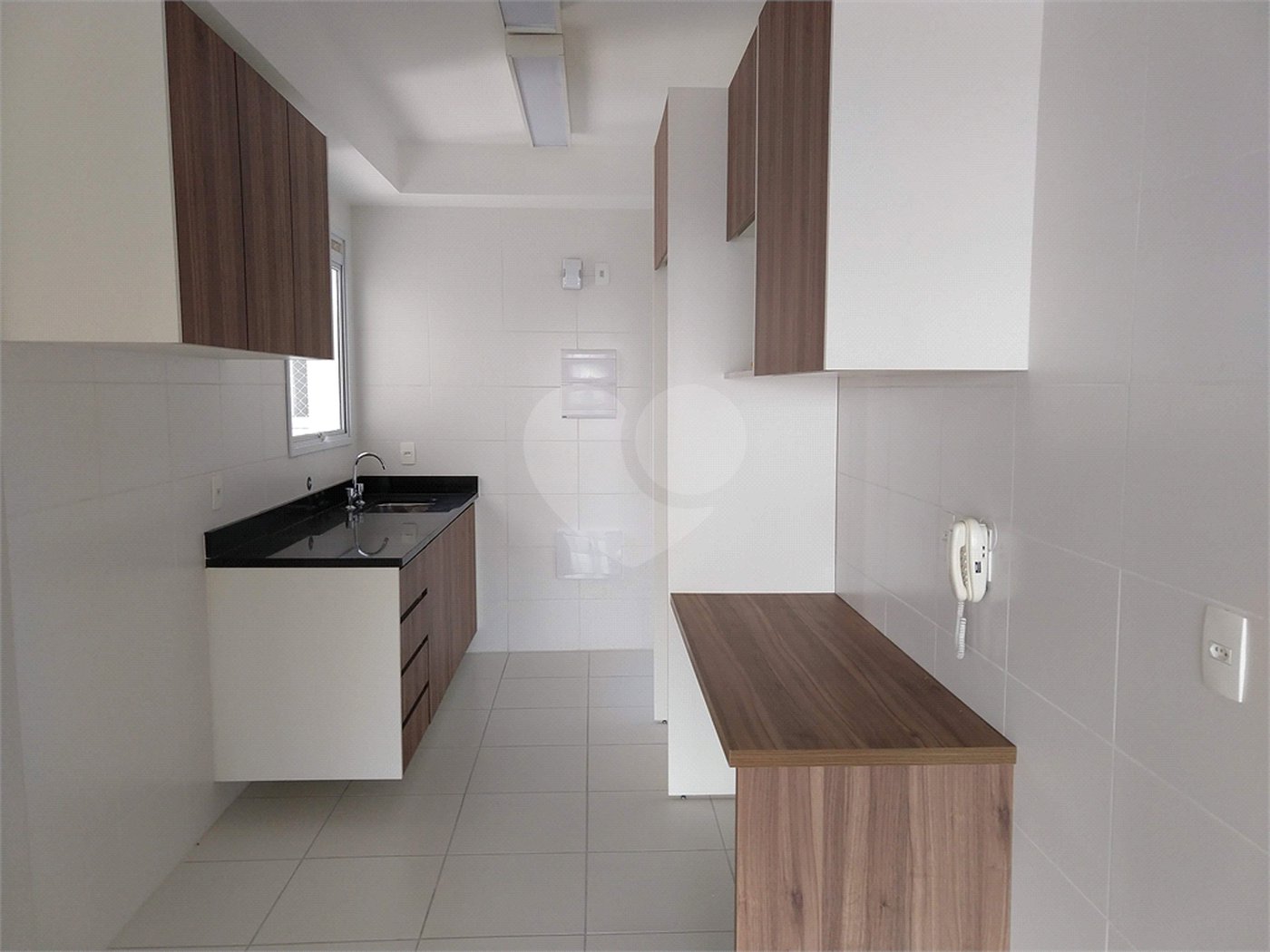 Apartamento à venda com 3 suítes em Vila Anastácio, São Paulo, SP