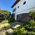 Casa à venda com 5 quartos, sendo 4 suítes, em Parque Maria Helena, São Paulo, SP