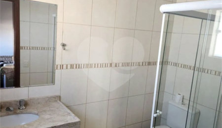 Casa à venda com 4 suítes no condomínio Village de Atibaia, Atibaia - SP