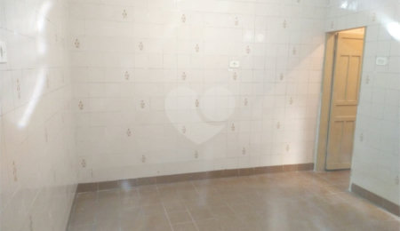 Sobrado à venda com 4 quartos em Parque Edu Chaves, São Paulo, SP