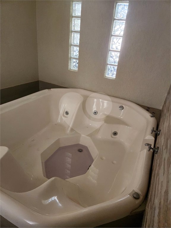 Casa à venda ou para alugar com 3 quartos, sendo 1 suíte, em Jardim Primavera, Araraquara, SP