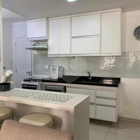 Apartamento à venda com 3 quartos em Moema, São Paulo, SP