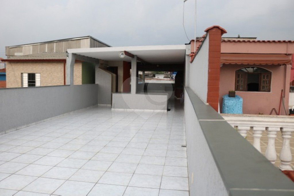 Casa à venda com 2 quartos, sendo 1 suíte, no condomínio Caopiá, São Paulo - SP