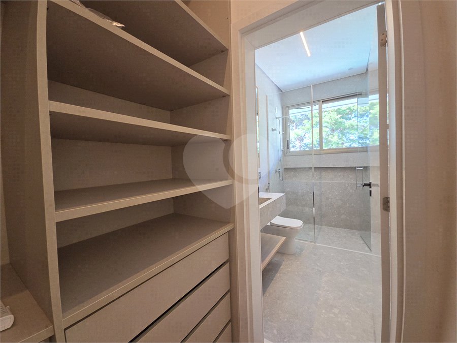 Casa à venda com 4 suítes no condomínio Fazenda Imperial, Sorocaba - SP