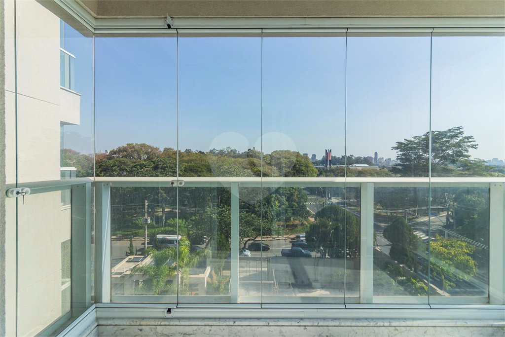 Apartamento à venda com 4 suítes em Ibirapuera, São Paulo, SP
