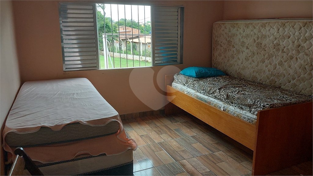 Chácara à venda com 4 quartos no Centro, Araçoiaba da Serra, SP