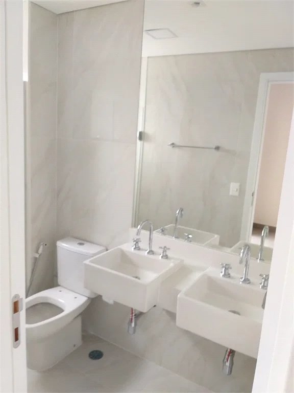 Apartamento à venda com 2 suítes em Lapa, São Paulo, SP