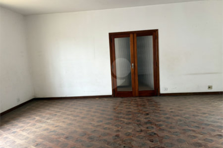 Casa à venda com 3 quartos em Bela Aliança, São Paulo, SP