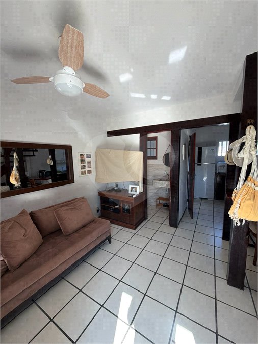 Casa em condomínio à venda com 2 quartos em Peró, Cabo Frio, RJ