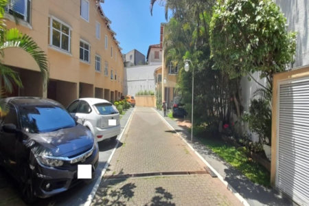 Casa à venda com 2 quartos no condomínio Classic Residence, São Paulo - SP