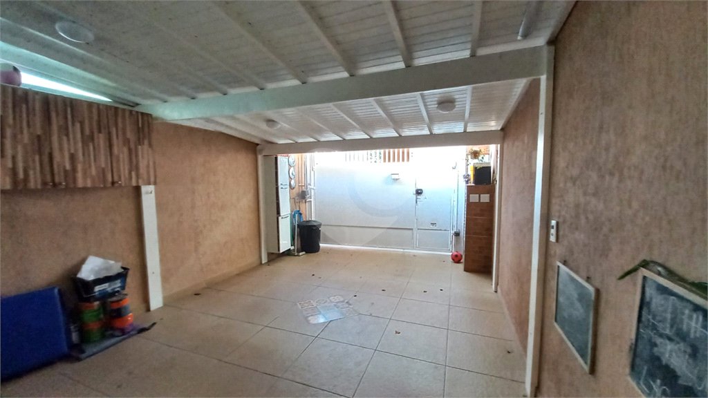 Casa à venda com 3 quartos, sendo 1 suíte, em Jardim Esmeralda, São Paulo, SP