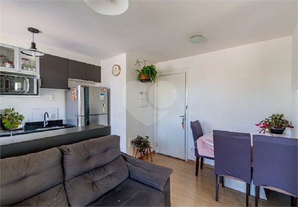 Apartamento à venda com 2 quartos em Parque Industrial Tomas Edson, São Paulo, SP