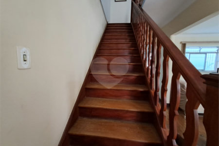 Casa à venda com 3 quartos em Água Branca, São Paulo, SP
