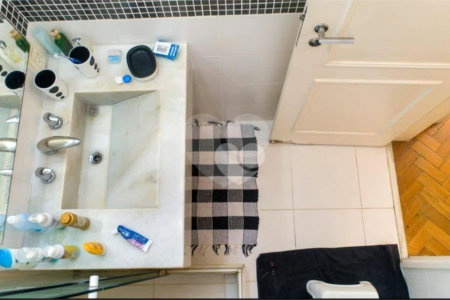 Apartamento à venda com 4 quartos, sendo 2 suítes, em Copacabana, Rio de Janeiro, RJ