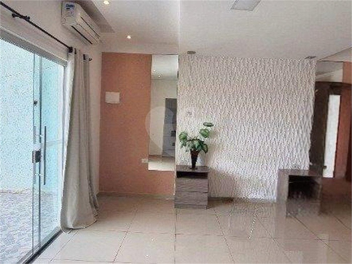 Casa à venda com 3 quartos, sendo 1 suíte, em Jardim dos Pássaros, Sorocaba, SP