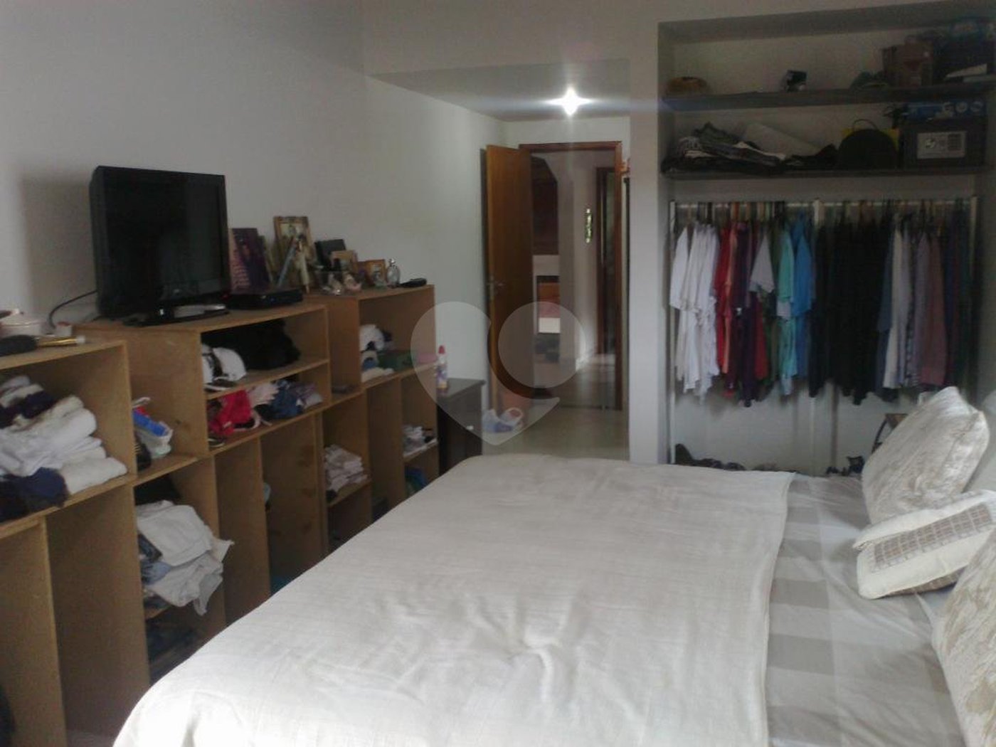 Sobrado à venda com 5 suítes em Enseada, Bertioga, SP
