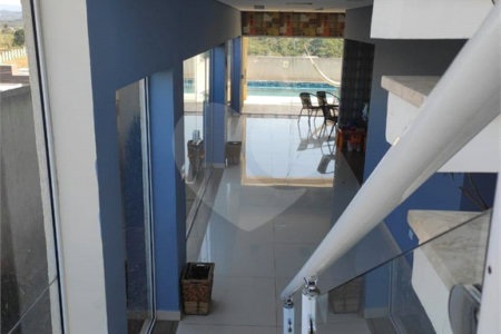 Casa à venda com 4 quartos, sendo 3 suítes,  no condomínio Aruã Brisas II, Mogi das Cruzes - SP
