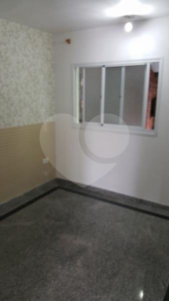 Casa em condomínio à venda com 3 quartos, sendo 1 suíte,  em Vila São Silvestre, São Paulo, SP