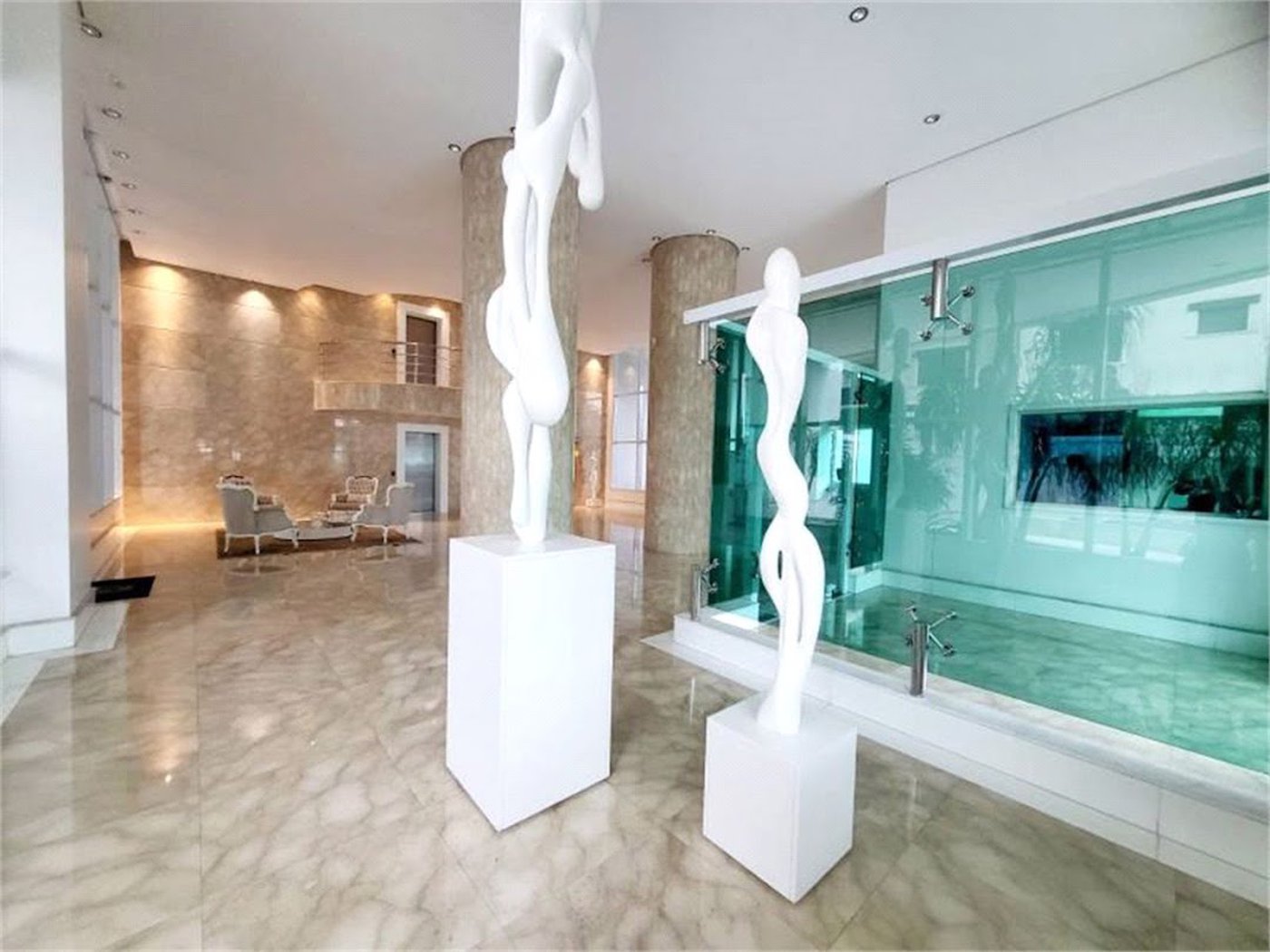 Apartamento Residencial à venda, Gonzaga, Santos - AP1684.