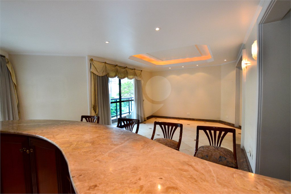 Apartamento à venda com 4 quartos, sendo 2 suítes, em Vila Monumento, São Paulo, SP