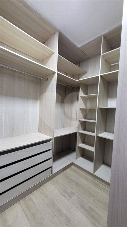 Chácara à venda com 3 quartos, sendo 2 suítes, em Planalto Verde, São Roque, SP