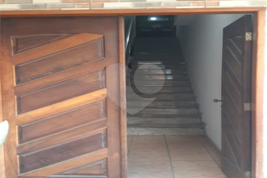 Sobrado à venda com 3 quartos em Tremembé, São Paulo, SP
