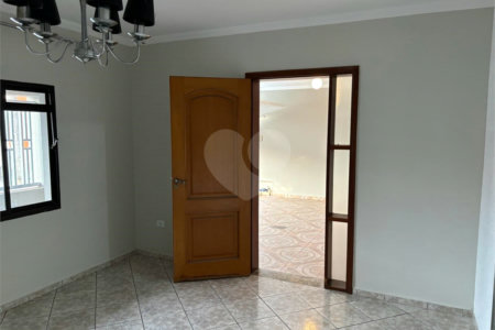 Casa à venda com 3 quartos, sendo 1 suíte, em Jardim São Judas Tadeu, Salto, SP