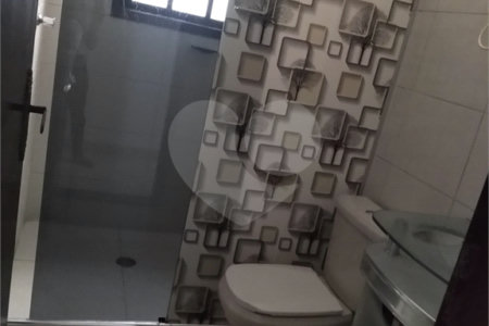 Sobrado à venda com 3 quartos, sendo 1 suíte,  em Residencial Rancho Grande, Itaquaquecetuba, SP