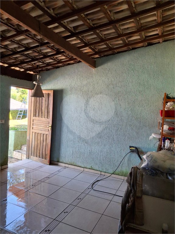 Casa à venda ou para alugar com 3 quartos, sendo 2 suítes, no condomínio Jardim da Montanha I, Mairiporã - SP