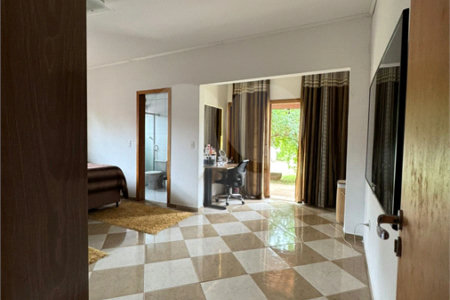Casa à venda com 3 quartos, sendo 1 suíte, no condomínio Haras São Luiz, Salto - SP