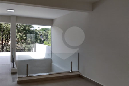 Casa à venda com 4 suítes no condomínio Estância Marambaia, Vinhedo - SP