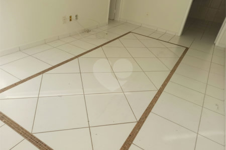 Casa em condomínio à venda com 2 suítes em Jardim Paulista, Atibaia, SP