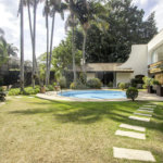 Casa à venda com 4 quartos, sendo 3 suítes, em Cidade Jardim, São Paulo, SP